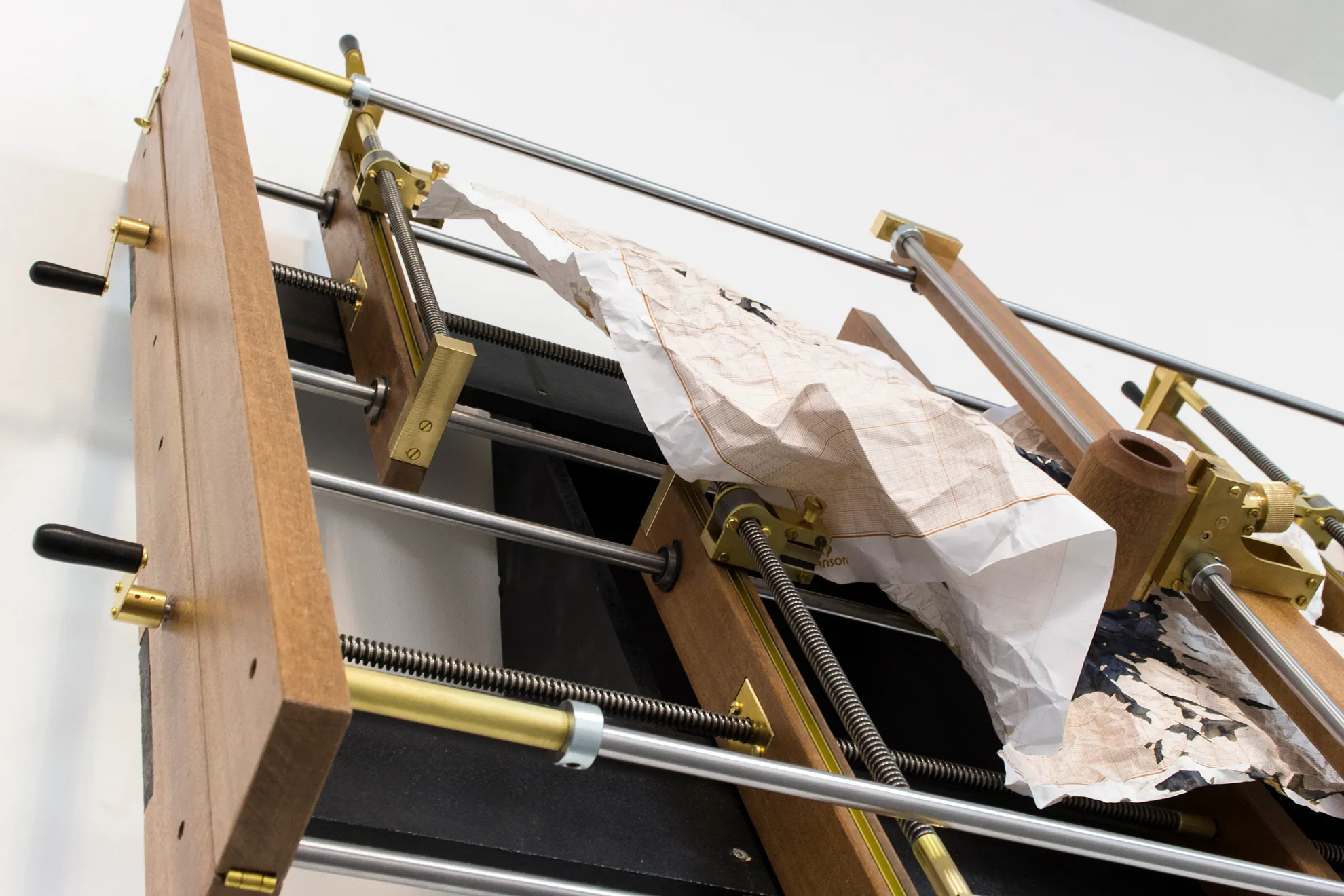 Paper Crawler